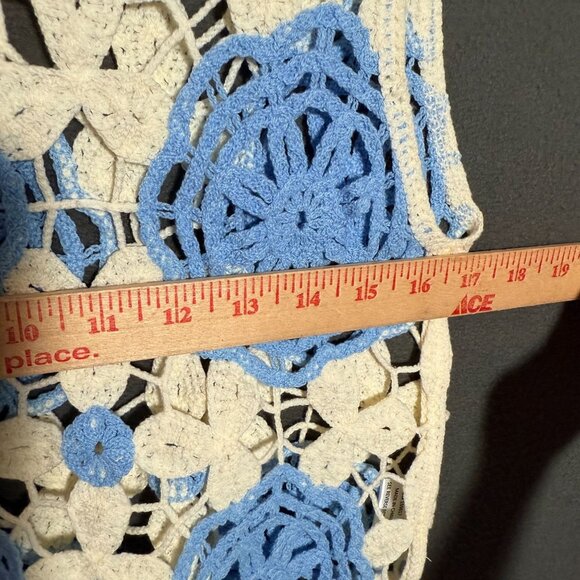 Altar'd State Crochet Lace Knit Sleeveless Vest Women's Size Medium Blue Cream - Picture 5 of 6